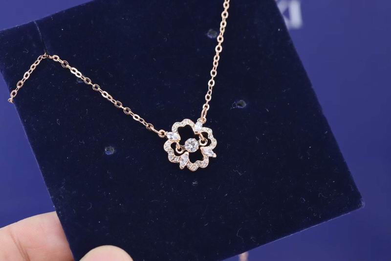 Swarovski Necklace 06lyx343